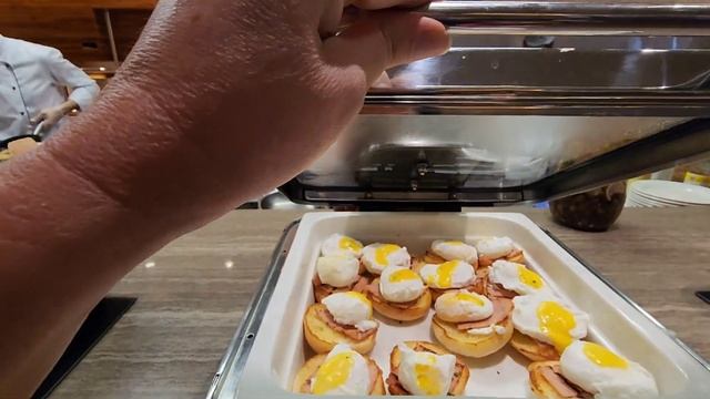 Супер городской отель в Дубае! Grand Cosmopolitan 5* смотреть онлайн