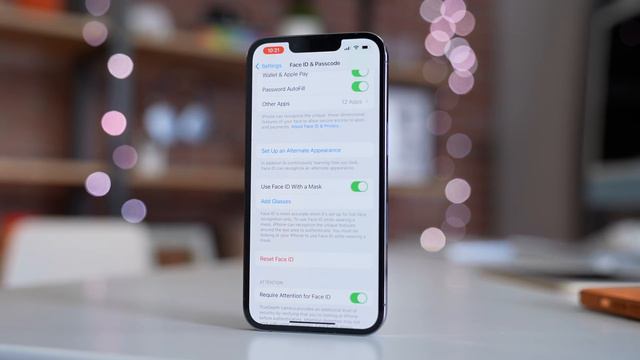 Face ID With a Mask is Perfect Now (iOS 15.4) смотреть онлайн