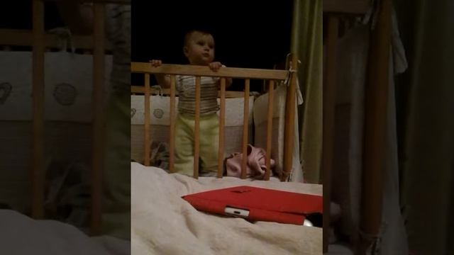 Танцы 8 месецов смотреть онлайн