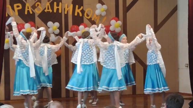 Танец. Ансамбль "Карусель" смотреть онлайн