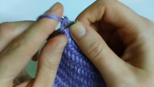 Красивый и простой Узор спицами Елочка. Паркет. Для пальто и кардигана. Узоры спицами. Видео урок. смотреть онлайн