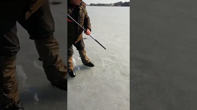 Работа с пешней 2 смотреть онлайн