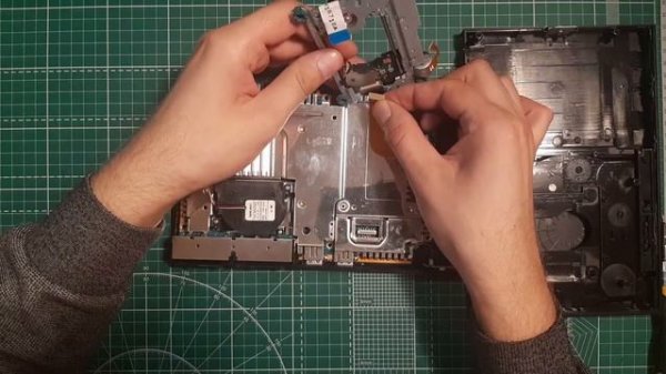 Замена привода playstation 2. slim 77008