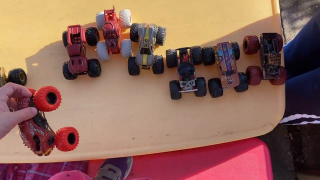 Monster Jam Toys 💦 COLOR CHANGE Trucks Downhill Water Race (OVER 1 HOUR COMPILATION - 3 CHALLENGES!