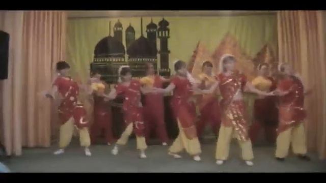 Восточный танец "Нори" (Новомосковск,UA) смотреть онлайн