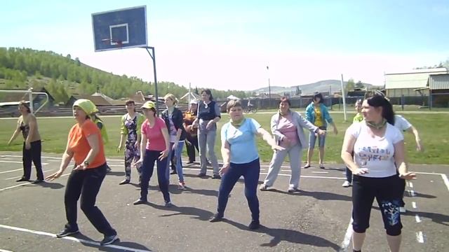 Команда Ольги Черноусовой" Орифлэйм впереди планеты всей" смотреть онлайн