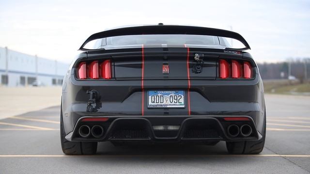 1000R Twin Turbo GT350 Exhaust Sounds смотреть онлайн