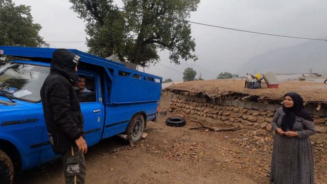 The Story Of Sakineh's Nomadic Life, Going To The Shop To Buy Food