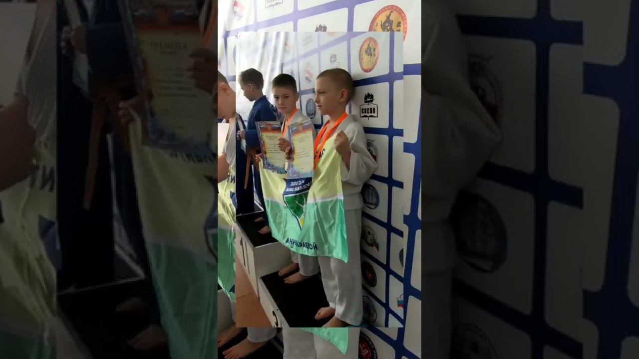 первая медаль внука..... смотреть онлайн