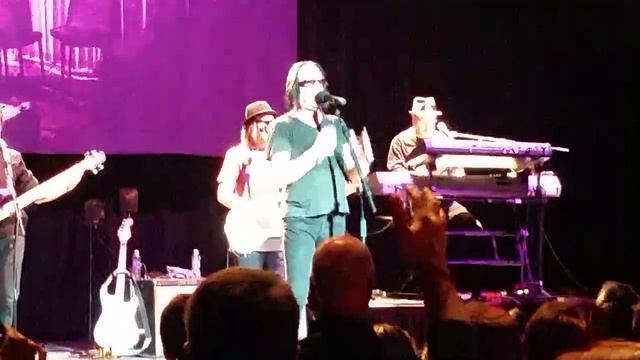 Todd Rundgren "Hello It's Me" 1-29-16 смотреть онлайн