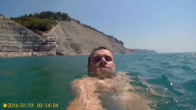 Тест экшен камеры SjCAM M20 на диком пляже в Геленджике смотреть онлайн
