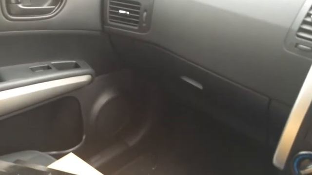 Icom 706mk2g Installation into 2012 Nissan X-Trail смотреть онлайн