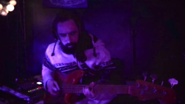 Société Anonyme - Lower Dens ✨ bass cover w/ tabs (Fender Precision ‘50s Classic / DSM Simplifier) смотреть онлайн