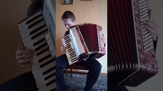 В землянке, Линкевич Дима 10 лет смотреть онлайн