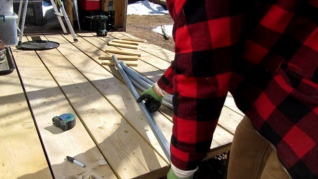 How to Bend Poles │ DIY Greenhouse смотреть онлайн
