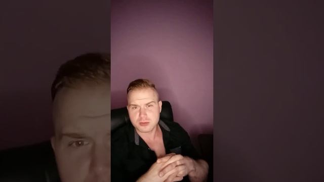 От кого без ума эмотивные типы личности? #shorts смотреть онлайн