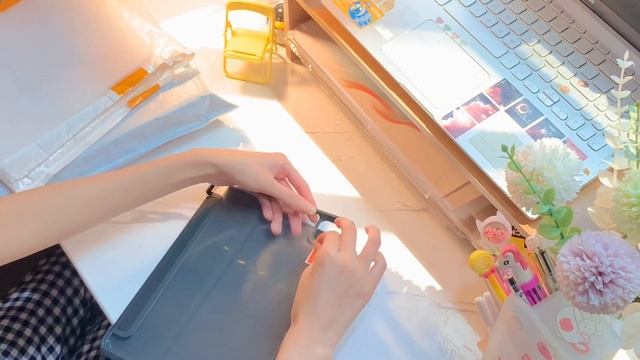 ☁️Unboxing ipad pro 2020 11" + apple pencil 2 kèm phụ kiện ?☁️ / thiunusaynozoitiniu смотреть онлайн