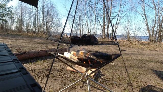 Пикник на Jimny Fisherman's camper у тихой воды смотреть онлайн