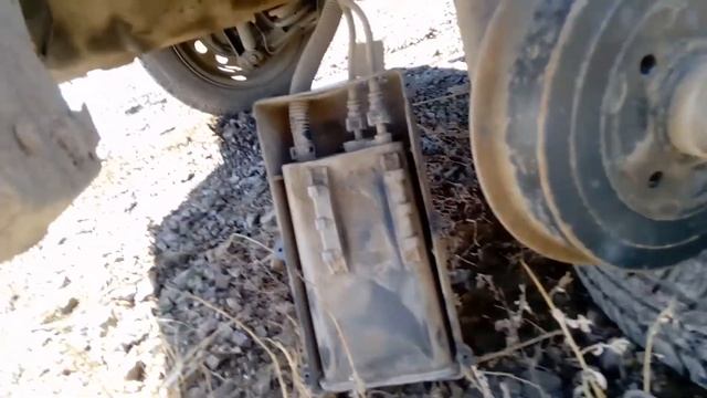 Клапан на Ланосе, который спускает лишний воздух из бензобака. Lanos, Chance смотреть онлайн