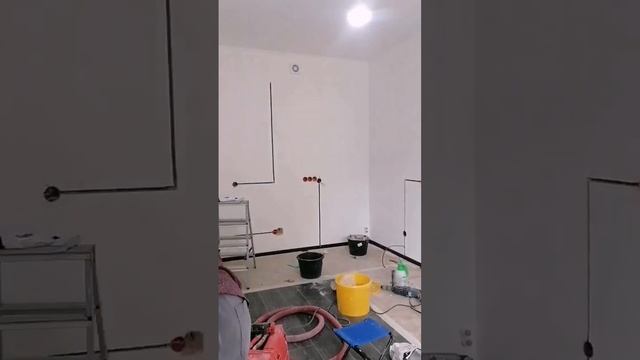 Перенос розеток на кухне в новостройке с чистовой отделкой.