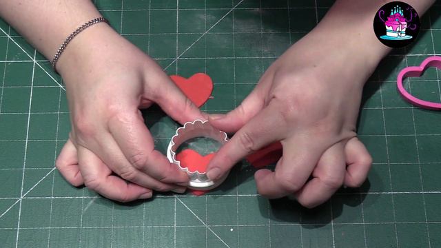 Terry`s Chocolate Orange Decorating VALENTINES Red Rose Cake Tutorial смотреть онлайн