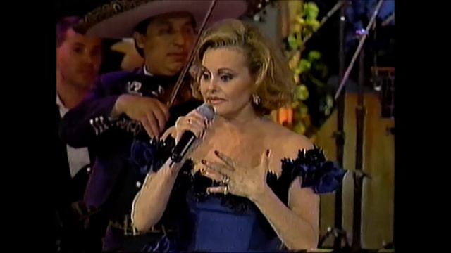 Rocío Dúrcal Y Juan Gabriel En El Concierto