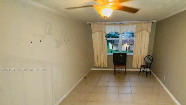 Berkshire Hathaway HomeServices Florida Realty - 6650 Royal Palm Blvd 206C смотреть онлайн