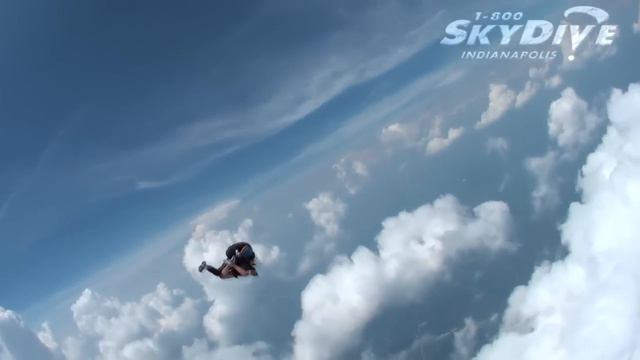 Colette Killworth's Tandem skydive! смотреть онлайн