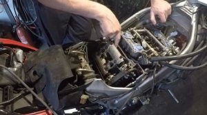 Регулировка клапанов VTEC на мотоцикле Honda VFR 800. Сервис №36