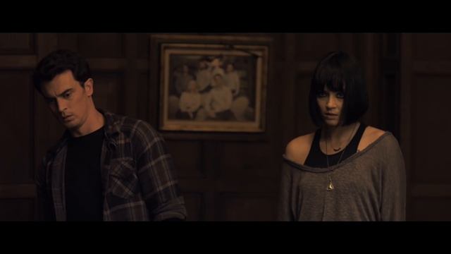 How To Beat: YOU'RE NEXT смотреть онлайн