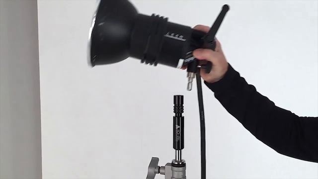Triad-Orbit IO-RL Quick Change Coupler for Lighting Stands Introduction | Full Compass смотреть онлайн
