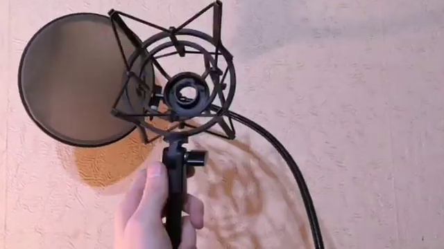 Маленькая студия |будни музыканта| смотреть онлайн