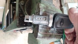 Ремонт замка Шевроле-кобальт.