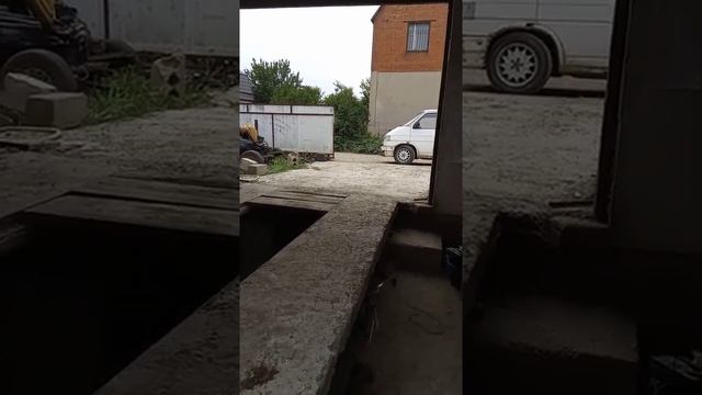 Обзор гаража с эстокадой смотреть онлайн