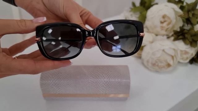 Jimmy Choo 807 ORLA/G/S смотреть онлайн