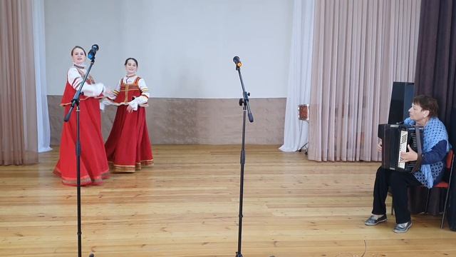 Рина рина. Русские страдания. Панинский СДК. Герцева Елена и Юдакова Кристина смотреть онлайн