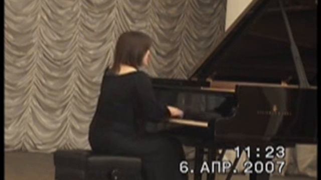 W.A. Mozart Sonata in C Minor KV. 457 Maria Mirovska, piano смотреть онлайн