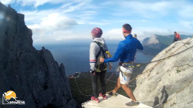 Маша Ильяс-кая прыжки с верёвкой в Крыму с командой Skyline смотреть онлайн