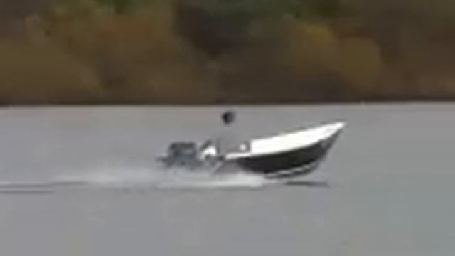 Tango Skiff 14' "Double Take" Running Solo смотреть онлайн