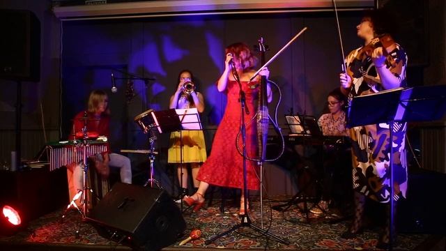 ДАРЬЯ ЛОВАТЬ. АНГЕЛ. АВТОРСКАЯ ПЕСНЯ. смотреть онлайн