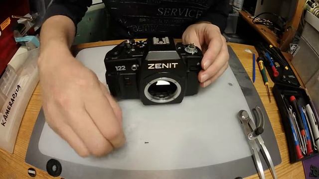Zenit 122 disassembly - Top cover смотреть онлайн