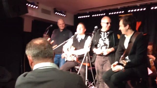 Романов и Ромарио)) смотреть онлайн