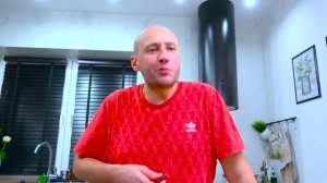 ФЁДОР ест ТОЛЬКО КРАСНУЮ еду! Фёдор М.