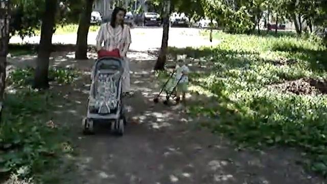 Диана летом с коляской смотреть онлайн