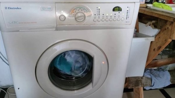 Electrolux EWS 1046 - start program quick cotton, 40°C