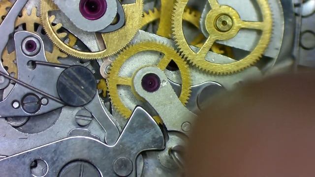 Poljot 3133 хронограф под микроскопом