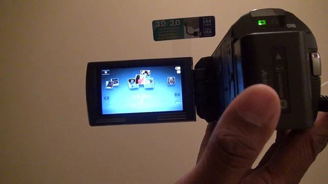 Sony PJ580 Handycam Projector Demo смотреть онлайн