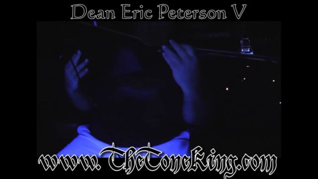 Dean Testament's Eric Peterson Signature Old Skull V Guitar - TTK Blacklight Style NAMM 2010 10 смотреть онлайн