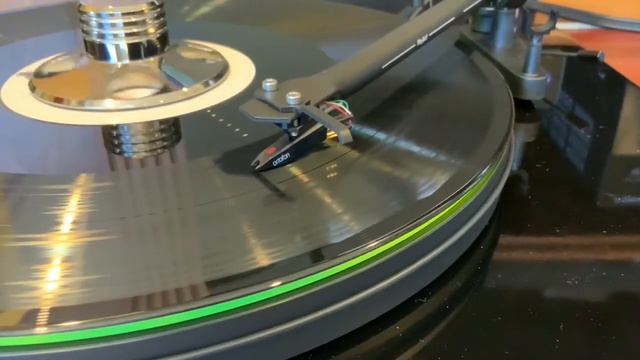 Vinyl: Dvořák - Violin Concerto (Mutter/Honeck/BP) (Pro-Ject Essential II) смотреть онлайн