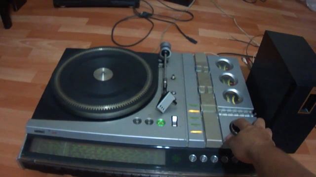 Philips RH832 Quadra Receiver 1973 смотреть онлайн